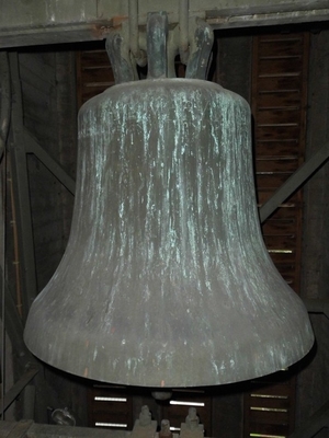 Glocke 2 Herz Mariae